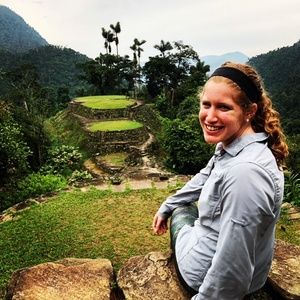 Meet your Posher, Stephanie